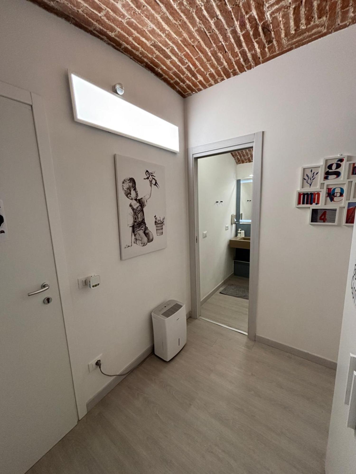 La Vecchia Milano-Les Nubles Vannucci - Il Ballatoio E Il Cortile Екстериор снимка