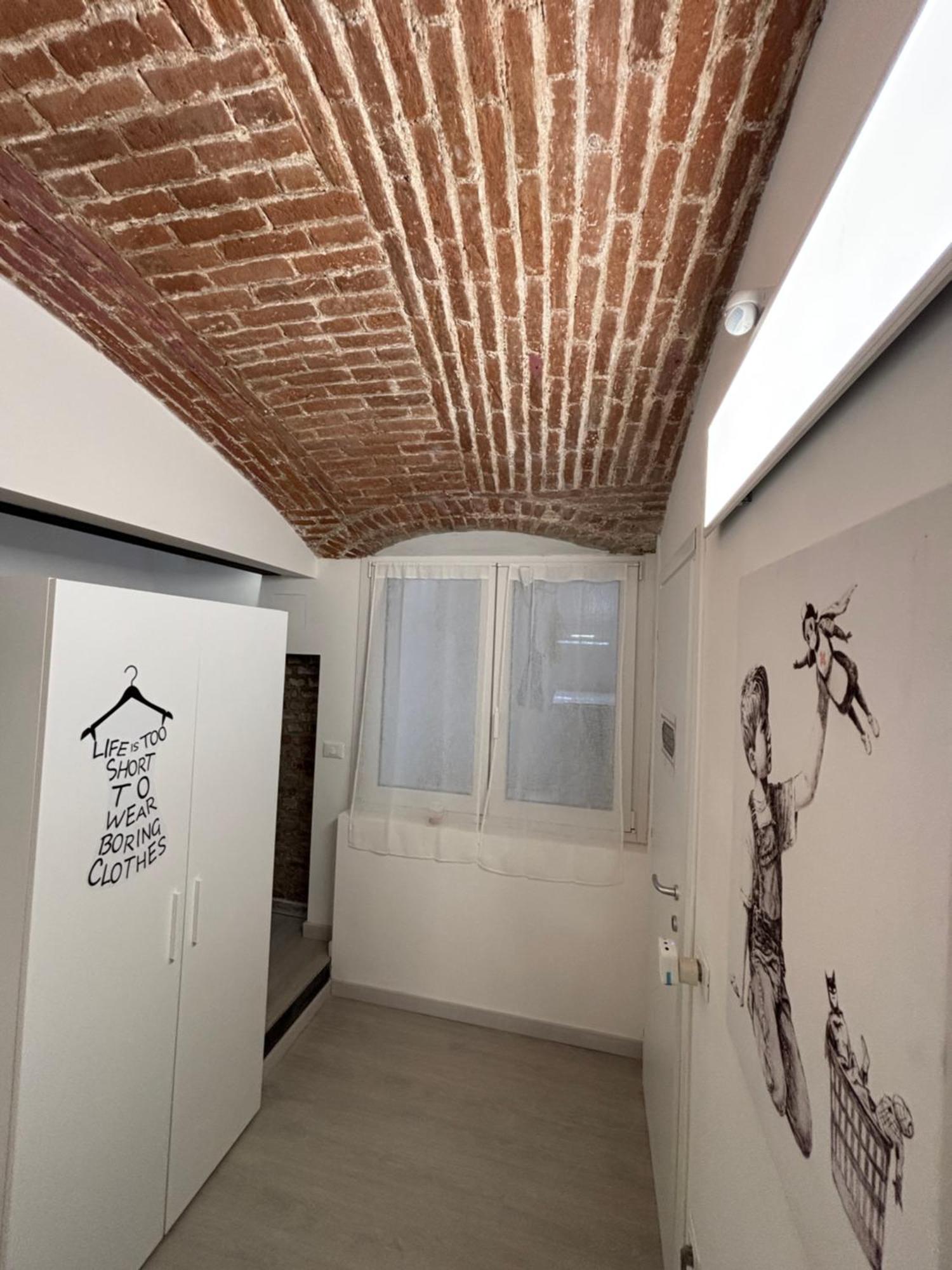 La Vecchia Milano-Les Nubles Vannucci - Il Ballatoio E Il Cortile Екстериор снимка